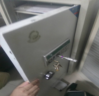 顺德迪堡保险柜开锁
