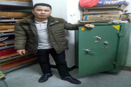 顺德区开锁|顺德开锁-北滘-伦教-勒流-陈村开锁保险柜开锁换锁服务-金卫士开锁